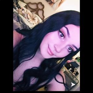 Meet your Posher, Angelina